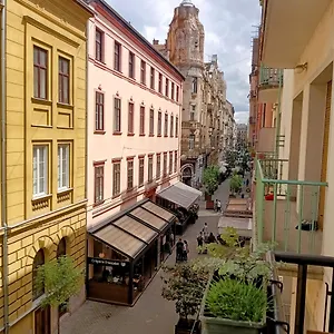 Opera Apartment Budapest